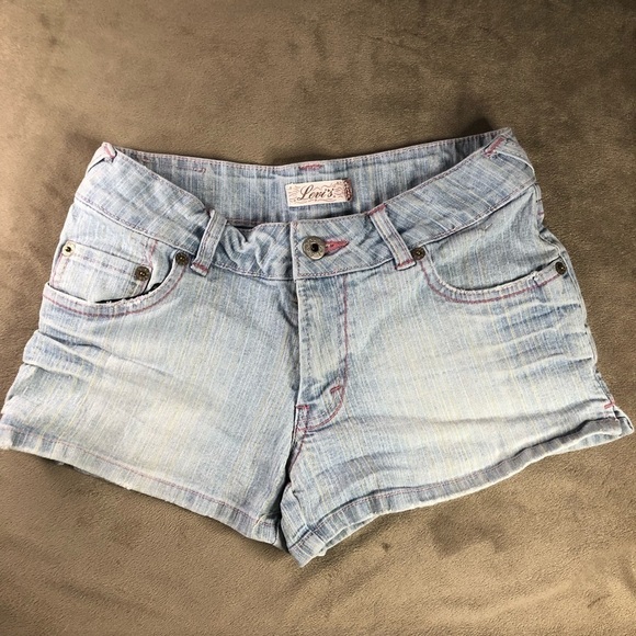 Levis Denim Stripes Jeans Short Size 14 - Picture 1 of 8